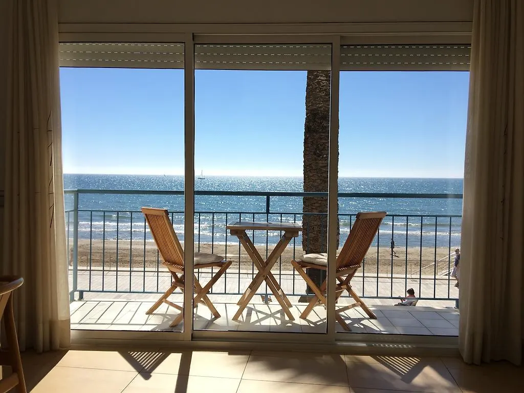 Insitges Sant Sebastia'S Beach Apartment